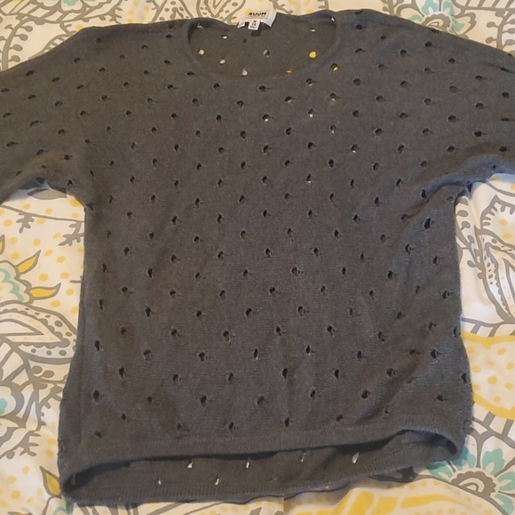 Sweater - Picture 3 of 6